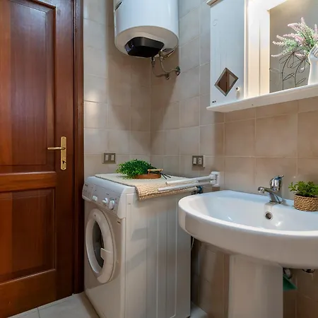 Apartment Sardinia Re - Lilium Flat - Free Parking Alghero